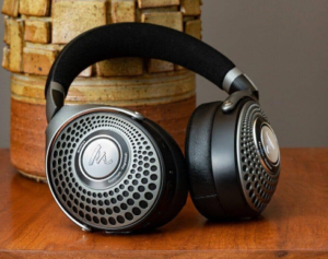 FOCAL BATHYS - The best closed-back headphones with ANC