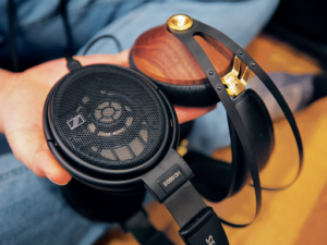 Best Headphones that Don't Hurt your Ears in 2025