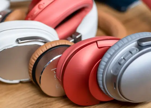 Best Headphones for Small Heads