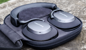 bowers & wilkins px7 s3